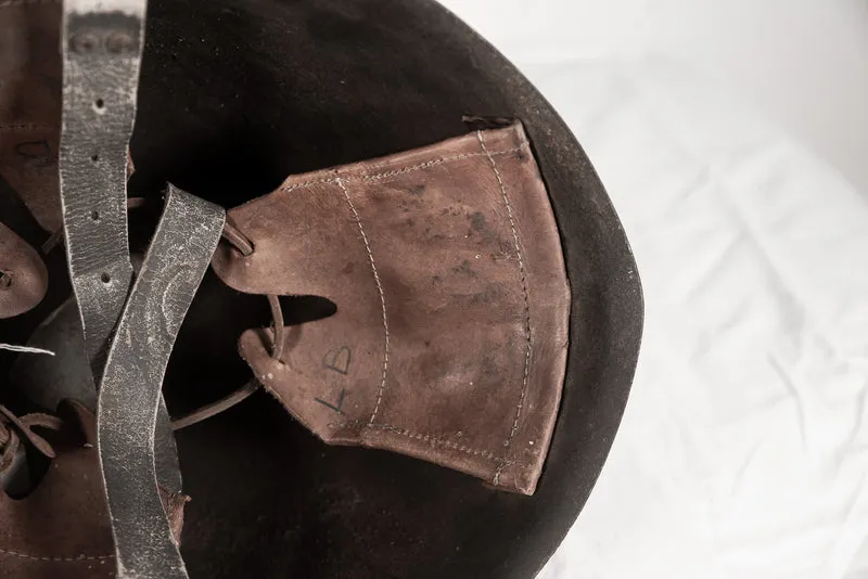 M.33-Helm ohne REI WW2-Lüftungsöffnungen