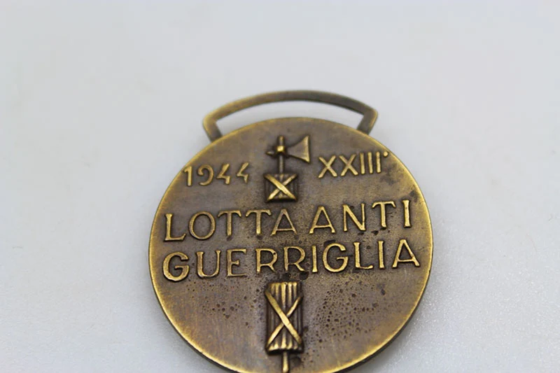 Replik der Anti-Guerilla-Kampfmedaille - 1944