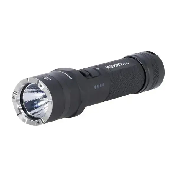 Taschenlampe P83 Akku-LED