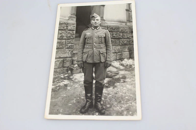 Fotos auf dem "Feld" der Wehrmacht