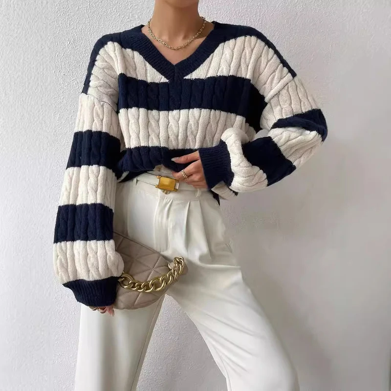 Damen nan gestreifter Grobstrick-Pullover mit Zopfmuster, tiefem V-Ausschnitt und oversized Passform Drune
