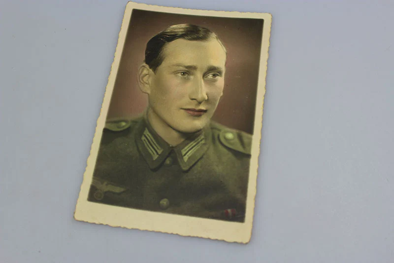 Doppeltes Studiofoto der Wehrmacht