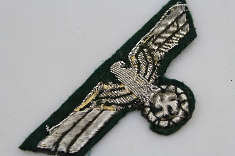 Heer Officer Brustadler