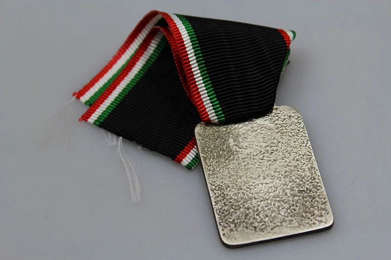 Nachbildung der Kriegsgefangenenmedaille 1945 - 337 Campo di Coltano