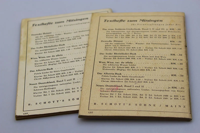 "Das zweite neue Soldatenliederbuch" 2 Auflagen