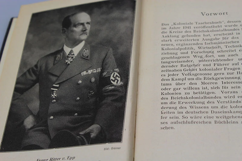 "Koloniales Taschenbuch 1942"