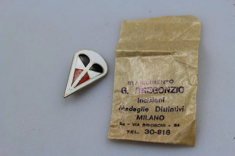 Emaillenadel XNUMX. Fallschirmkorps in Italien