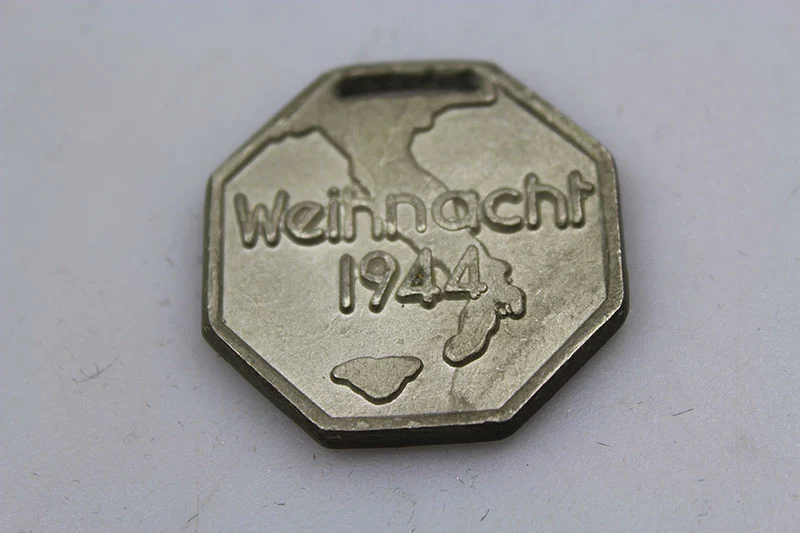 Perfekte Nachbildung "Weihnacht 1944" Abzeichen/Andenken