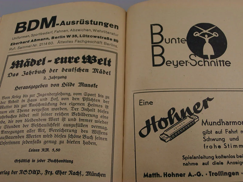 "Wir schaffen" - 1941 Jahrbuch BDM