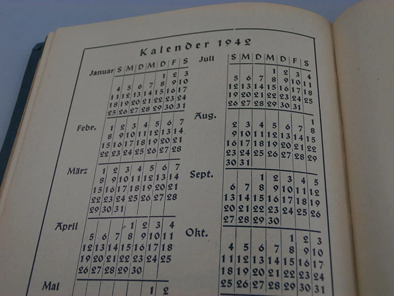 "Wir schaffen" - 1941 Jahrbuch BDM