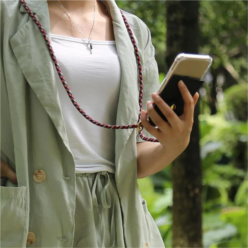 Cadorabo Handy Kette kompatibel mit Sony Xperia XA1 Silikon Schutzhülle mit Gold Ringen, Kordel Band und abnehmbarem Etui