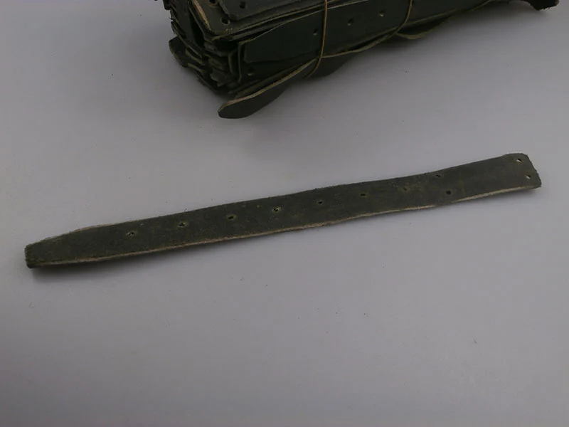 Kinnriemen für M.33 (halb)