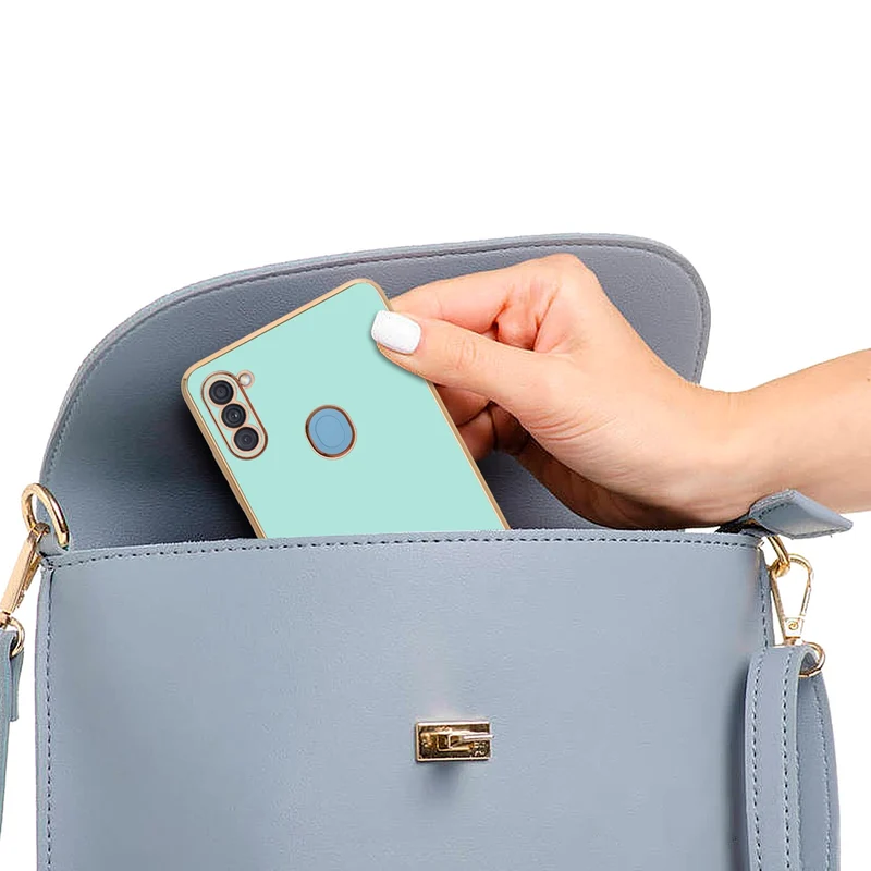 Cadorabo Hülle kompatibel mit Samsung Galaxy A11 / M11 TPU Silikon Case Cover
