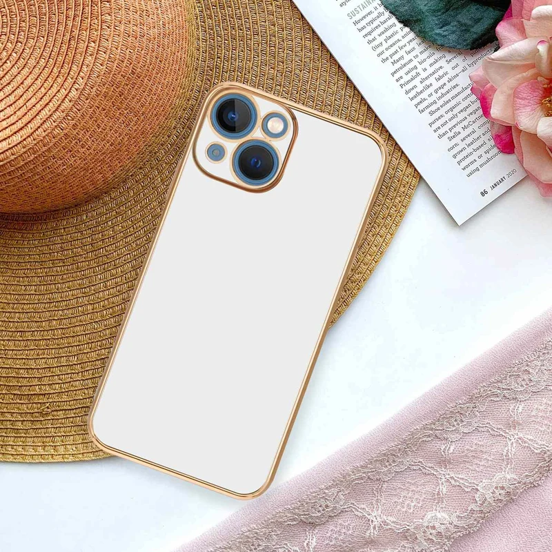 Cadorabo Hülle kompatibel mit Apple iPhone 13 TPU Silikon Case Cover