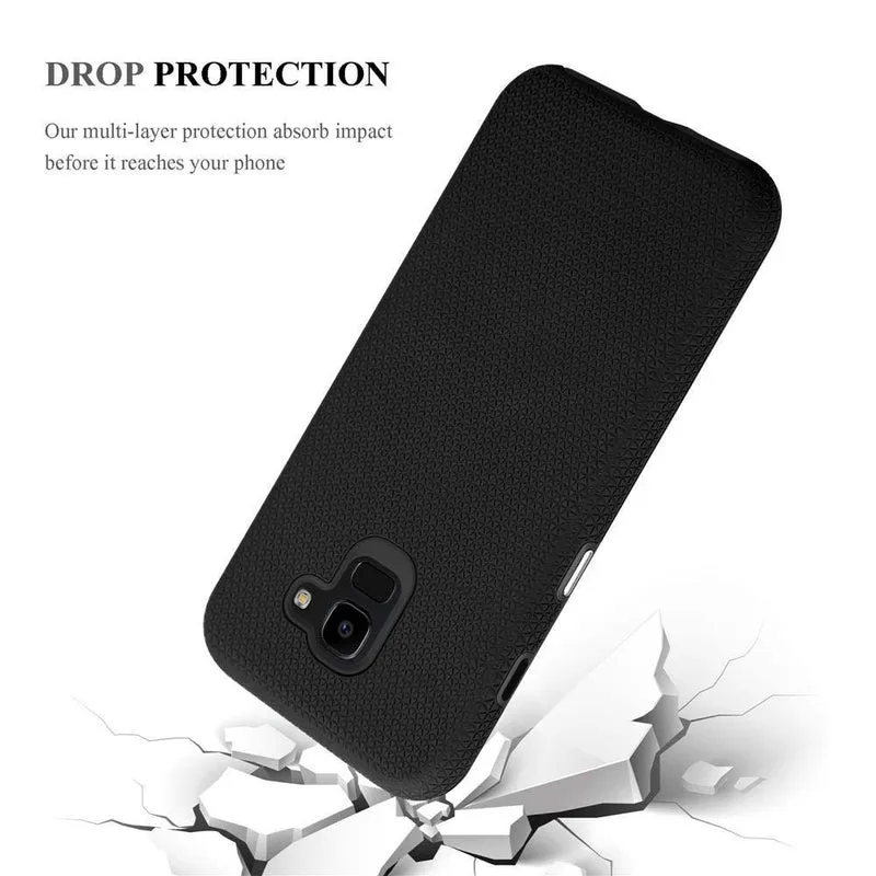 Cadorabo Hülle kompatibel mit Samsung Galaxy J6 2018 Outdoor Hybrid Schutzhülle mit extra Grip Anti Rutsch Oberfläche im Triangle Design aus Silikon und Kunststoff