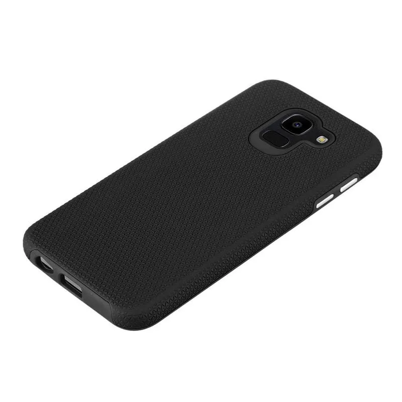 Cadorabo Hülle kompatibel mit Samsung Galaxy J6 2018 Outdoor Hybrid Schutzhülle mit extra Grip Anti Rutsch Oberfläche im Triangle Design aus Silikon und Kunststoff