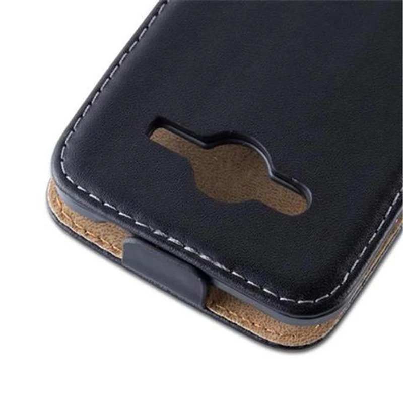 Cadorabo Hülle kompatibel mit Samsung Galaxy CORE 2 Schutzhülle im Flip Design aus glattem Kunstleder