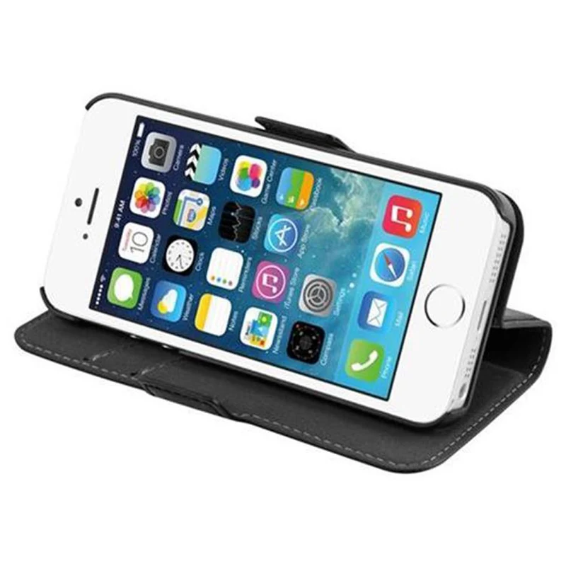Cadorabo Hülle kompatibel mit Apple iPhone 5 / 5S / SE 2016 Schutzhülle im 2-in-1 Design mit Standfunktion und Kartenfach
