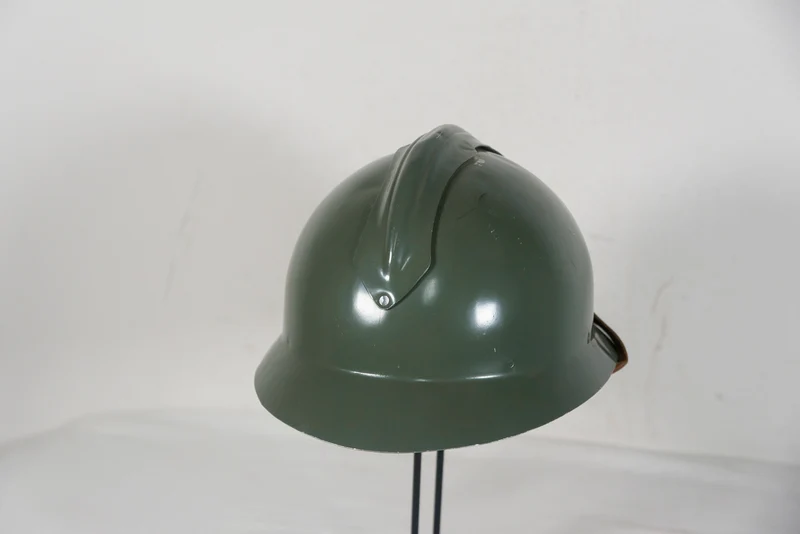 Adrian M.16 Helmparade 20er Jahre