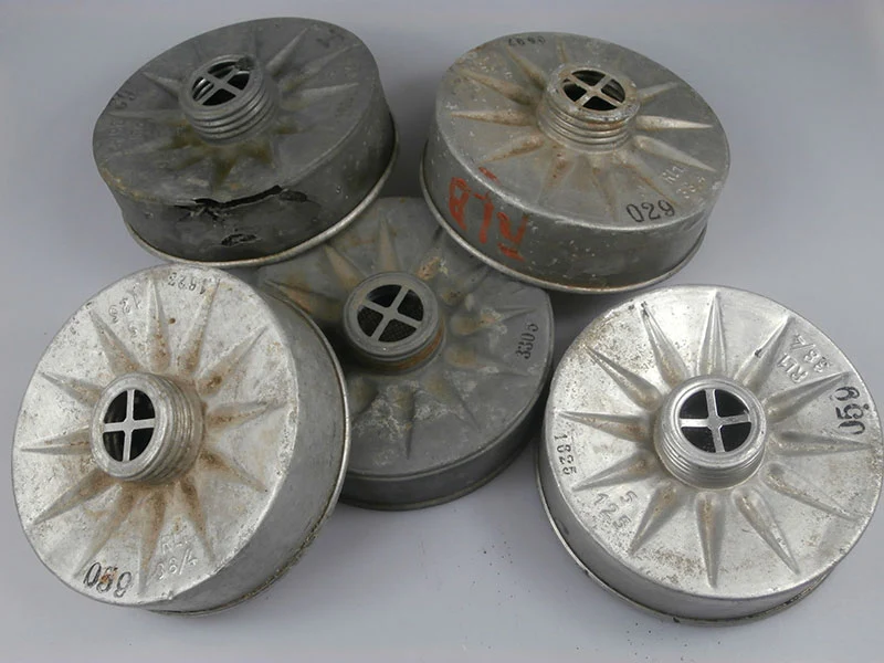 # 5 Gasmaskenfilter WM 37 und WM 40