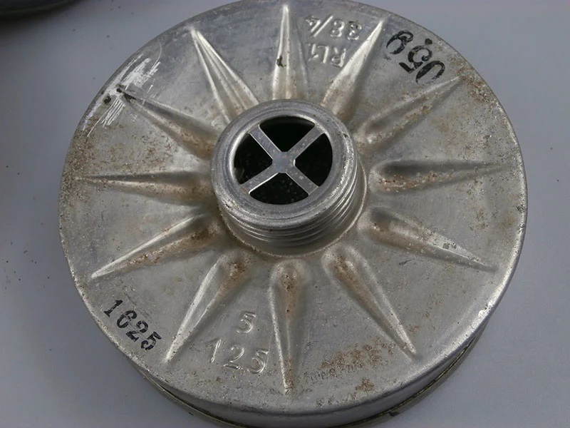 # 5 Gasmaskenfilter WM 37 und WM 40