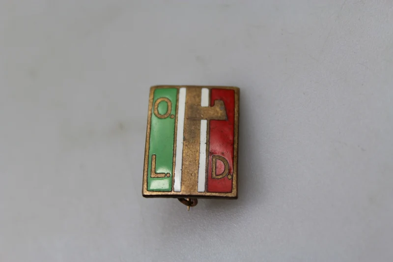 ALTE Emaille Anstecknadel