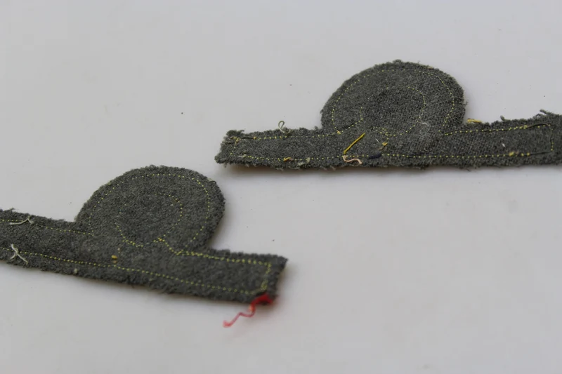 Paar M.34 Grad REI WW 2 Offiziere