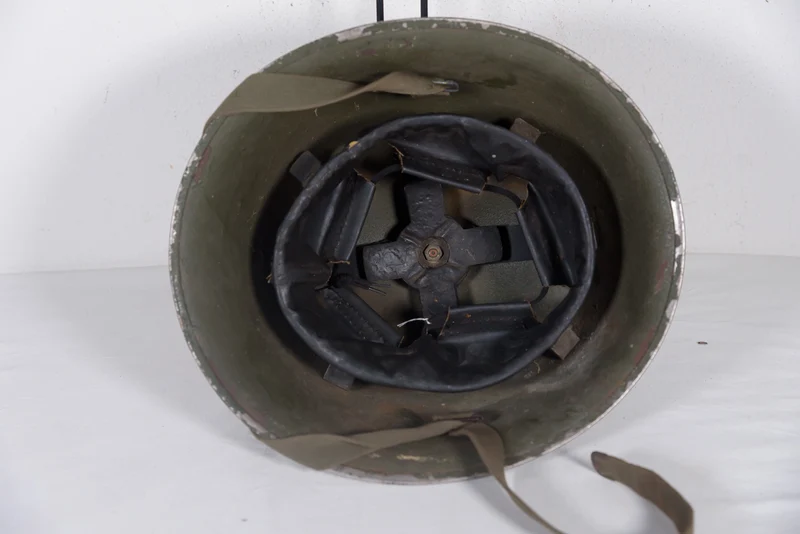 Britischer Mk3-Helm aus dem 2. Weltkrieg