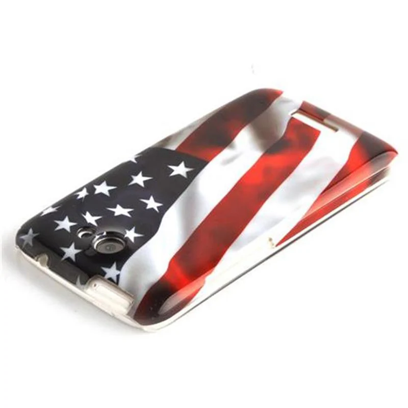 Cadorabo Hülle kompatibel mit HTC ONE X / X+ mit STARS AND STRIPES Aufdruck - Hard Case Schutzhülle im trendigen Design