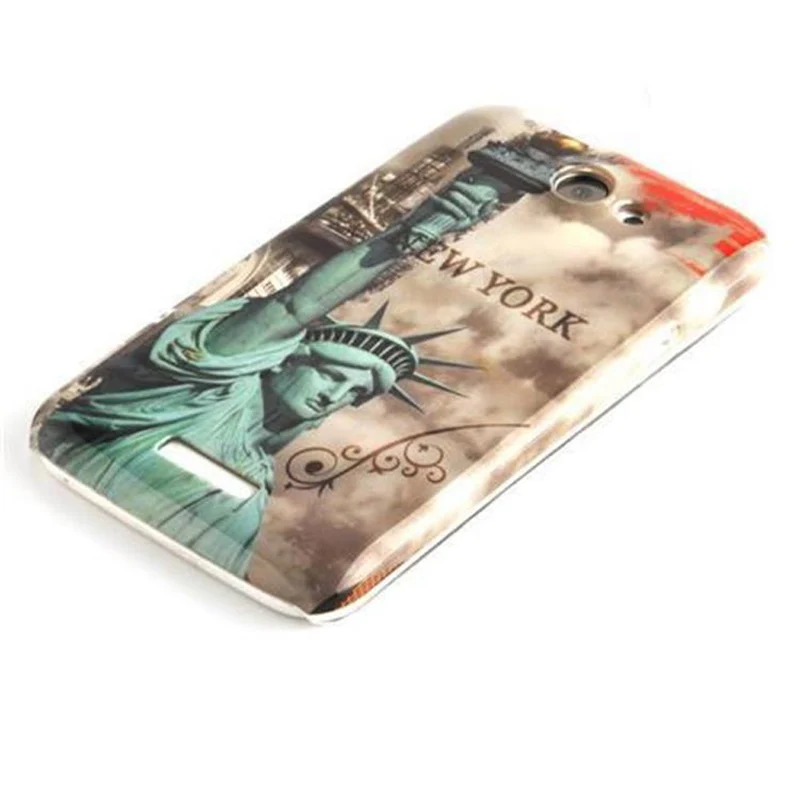 Cadorabo Hülle kompatibel mit HTC ONE X / X+ mit STARS AND STRIPES Aufdruck - Hard Case Schutzhülle im trendigen Design