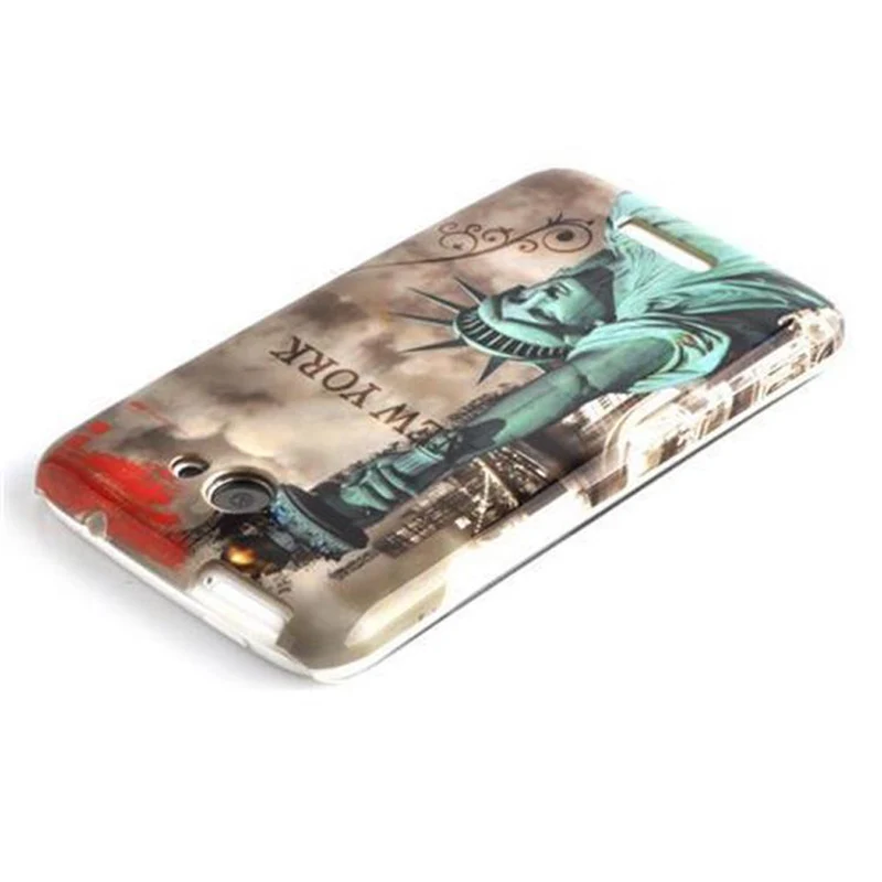 Cadorabo Hülle kompatibel mit HTC ONE X / X+ mit STARS AND STRIPES Aufdruck - Hard Case Schutzhülle im trendigen Design