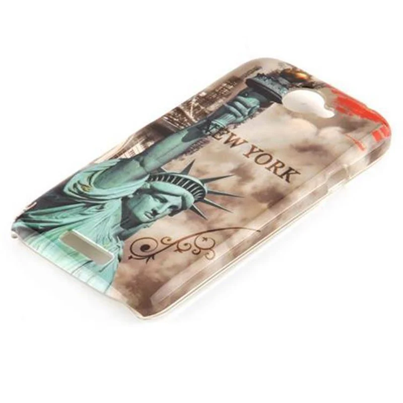 Cadorabo Hülle kompatibel mit HTC ONE S mit STARS AND STRIPES Aufdruck - Hard Case Schutzhülle im trendigen Design