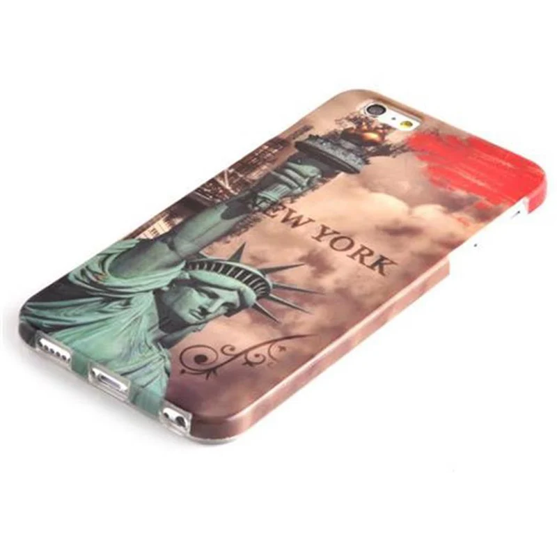 Cadorabo Hülle kompatibel mit Apple iPhone 6 PLUS / 6S PLUS mit NEW YORK - FREIHEITSSTATUE Aufdruck - Hard Case Schutzhülle im trendigen Design