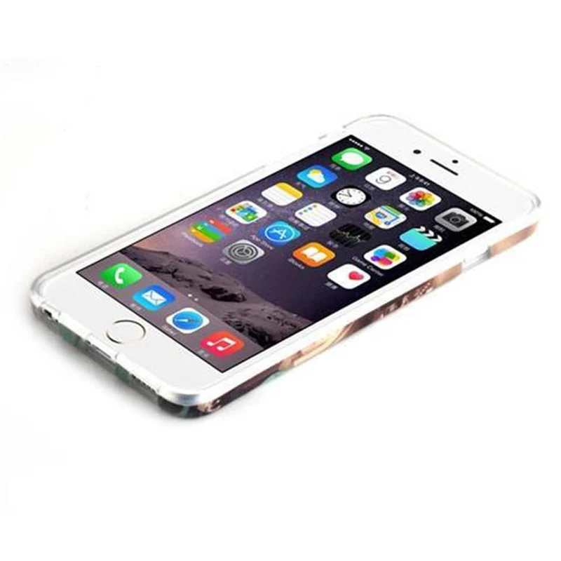 Cadorabo Hülle kompatibel mit Apple iPhone 6 PLUS / 6S PLUS mit NEW YORK - FREIHEITSSTATUE Aufdruck - Hard Case Schutzhülle im trendigen Design