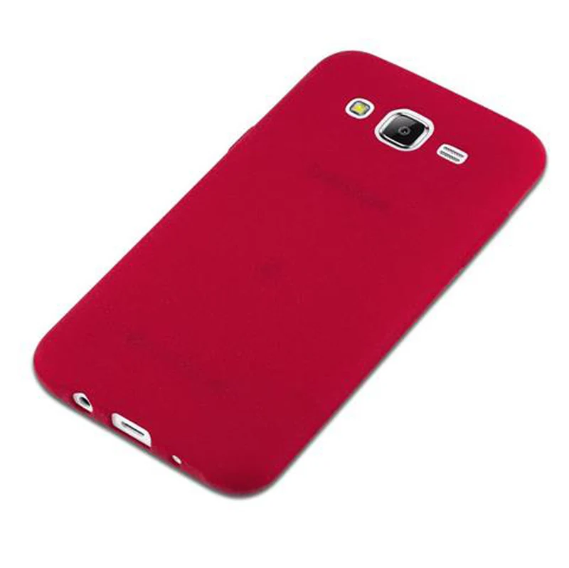 Cadorabo Hülle kompatibel mit Samsung Galaxy J5 2015 Schutzhülle aus flexiblem TPU Silikon