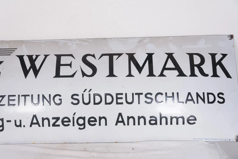 Emailleschild zur Zeitung „NSZ Westmark“