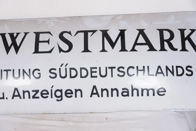 Emailleschild zur Zeitung „NSZ Westmark“