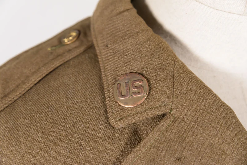 US-Army-Dienstjacke aus dem Zweiten Weltkrieg