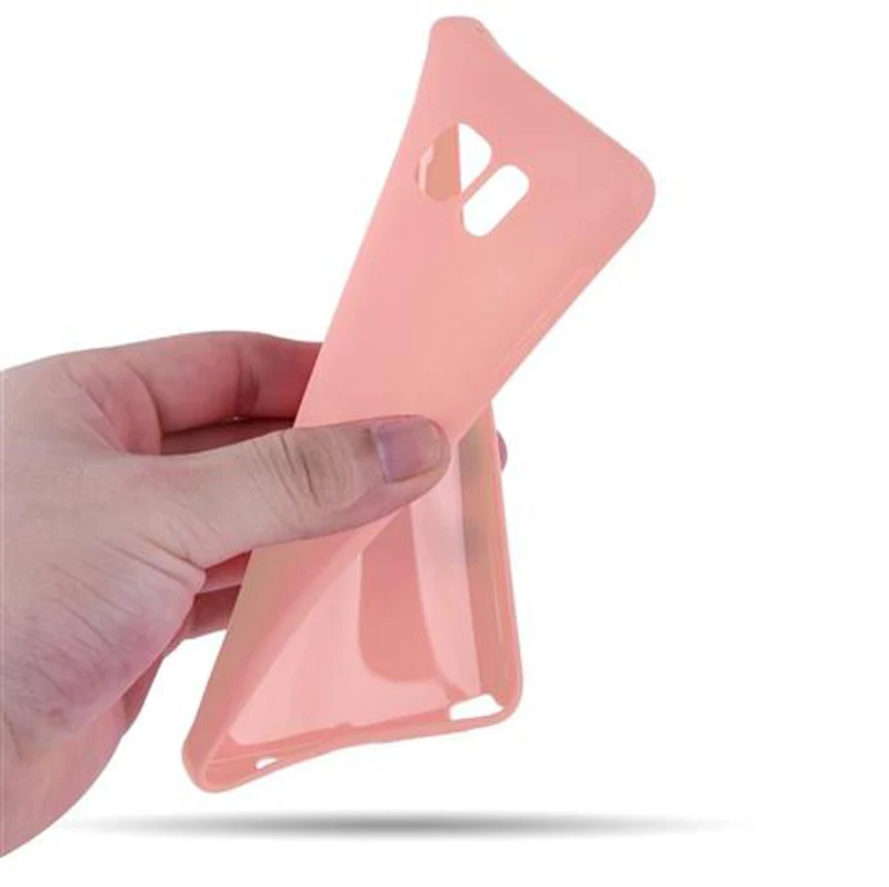 Cadorabo Hülle kompatibel mit Samsung Galaxy NOTE 5 Schutzhülle aus flexiblem TPU Silikon