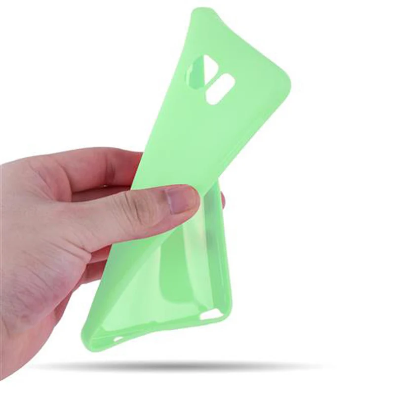 Cadorabo Hülle kompatibel mit Samsung Galaxy NOTE 5 Schutzhülle aus flexiblem TPU Silikon