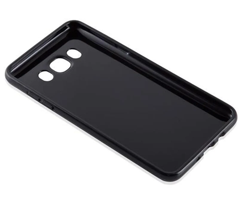 Cadorabo Hülle kompatibel mit Samsung Galaxy J7 2016 Schutzhülle aus flexiblem TPU Silikon