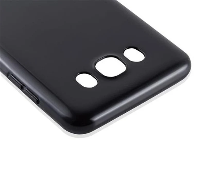 Cadorabo Hülle kompatibel mit Samsung Galaxy J7 2016 Schutzhülle aus flexiblem TPU Silikon