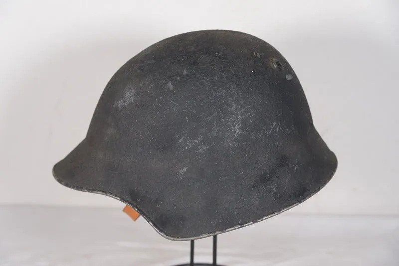 Schweizer Helm M.18/40