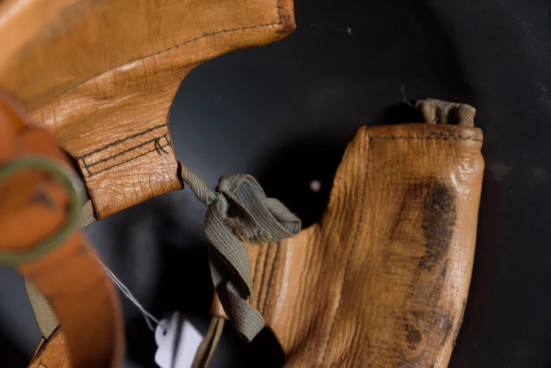 Schweizer Helm M.18/40