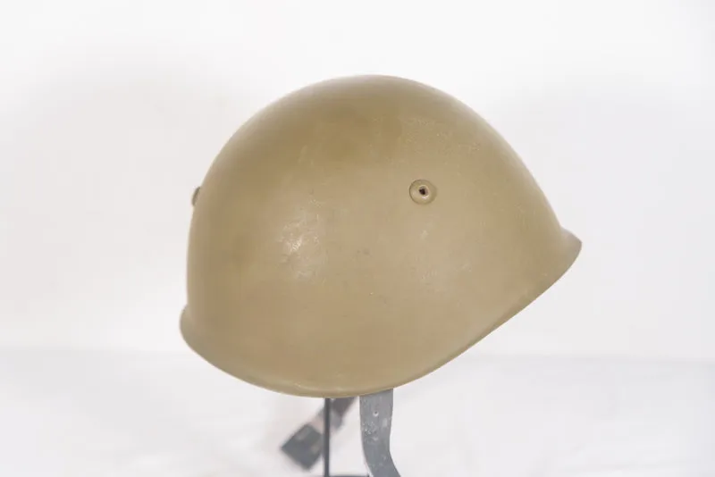 M.33 E Helm aus den 60er Jahren