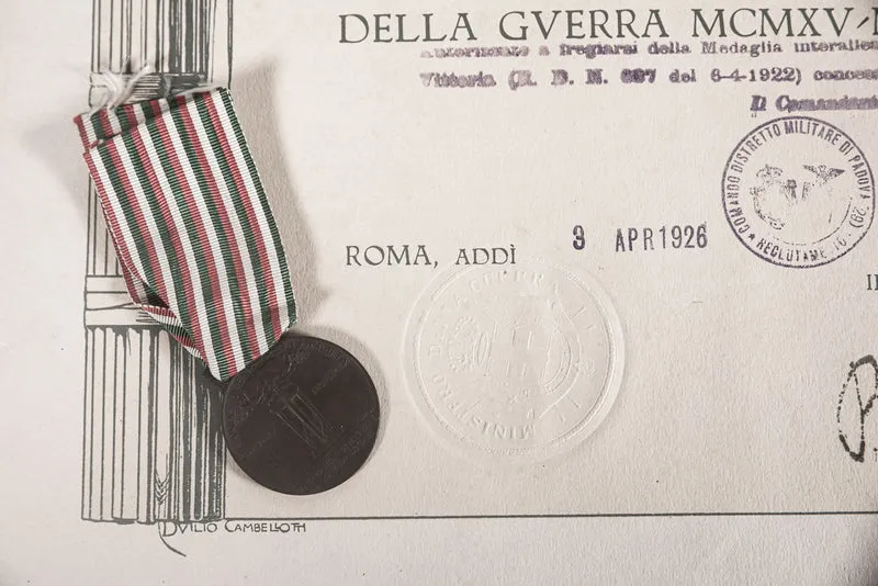 WW1 "Minted from Enemy Bronze" Medaille mit Zertifikat