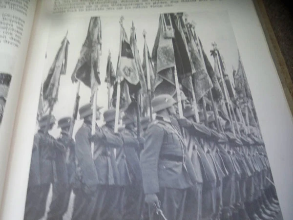 Fotoalbum "Wehrdienst Ehrendienst"
