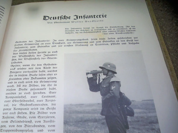 Fotoalbum "Wehrdienst Ehrendienst"
