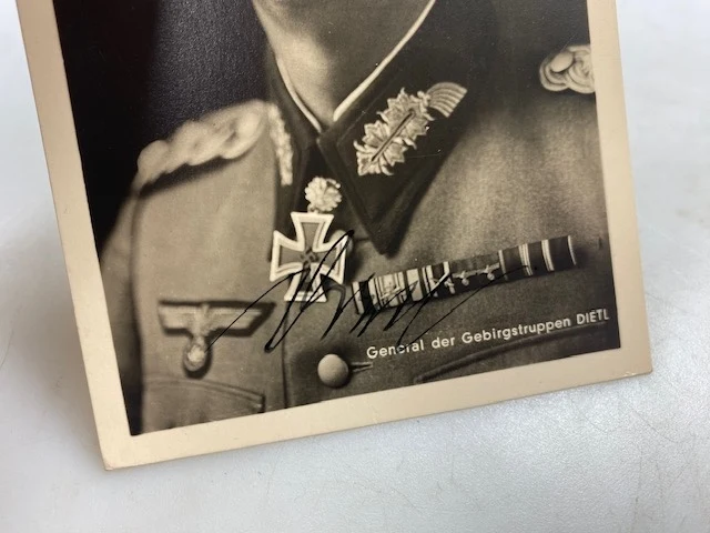 Autogramm des Generals der Gebirgsjäger Eduard Dietl