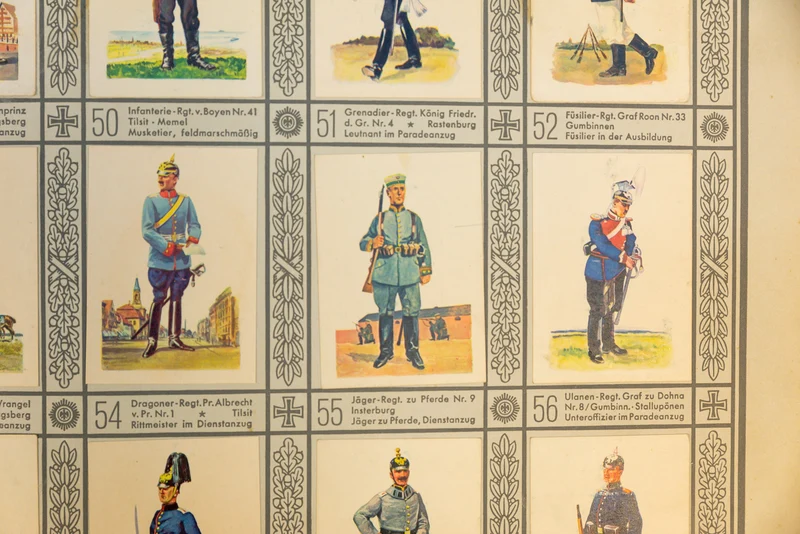 Stickeralbum "Uniformen der Alten Armee".